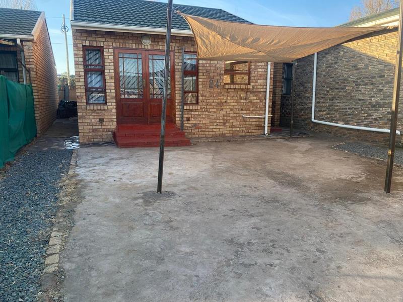 2 Bedroom Property for Sale in Westbourne Eastern Cape